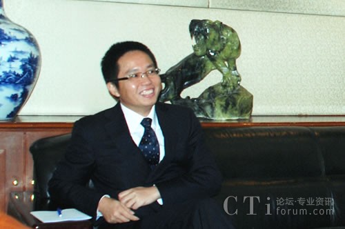 �����Ж|�MͨӍ���g(sh��)�ɷ����޹�˾�����R���